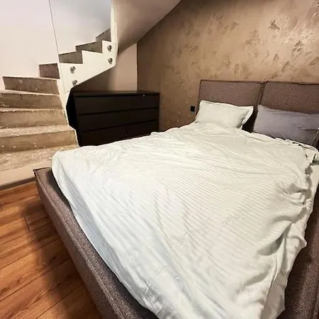 Amber - Brand New Luxury 1 Bedroom Located In The Very Center Varna